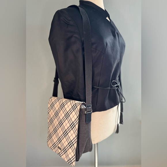 Burberry Nova Check & Denim Crossbody Bag EUC, includes Burberry Dust Bag - Picture 2 of 16